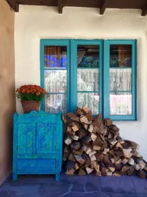 Charming Home of Taos Artist BEST Location! 5 Star - Image 4