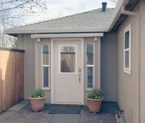 Private cottage near downtown Chico - Image 2