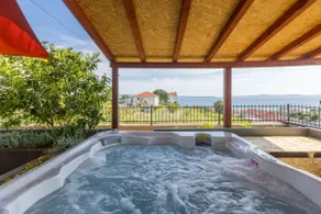 Jacuzzi, Sea View & Garden | Free Parking | Split - Image 5