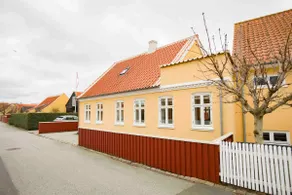 Beautiful Skagenshus in the heart of Skagen - close to everything - Image 2