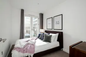 3 On Phoenix - Boutique Living in Clapham - Image 3