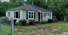 Cozy bungalow in coffee county - Image 2