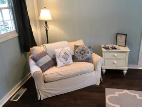 *EverBe Cottage*Peaceful Retreat-5 mins from city! - Image 4