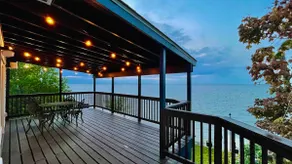 Lakefront Solitude Retreat | Sweeping Water Views - Image 3