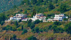 Jenny's Sea View House - Image 2