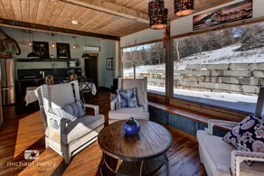 Konza Cabin - Image 5