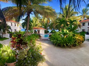 PV 12A Gold Standard. Luscious Gardens. Relax! - Image 4
