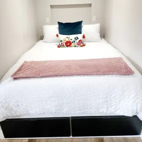 South Table Mountain Base Camp Studio Apartment - Image 2