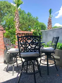 3BR Old Village | Pool + Near Shem Creek/Sullivans - Image 4
