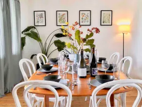 The Swan House - Beautiful big five bedroom beach house. Fire pit, pet friendly! - Image 4