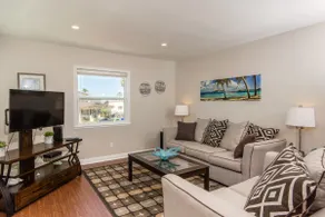 Entire 2bd - Most Convenient Location of San Diego - Image 2