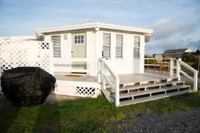 Sandy Beach Bungalow - Image 2