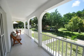 Petit Baie Chalets - Image 2