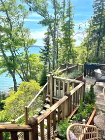 Quaint & Peaceful Designer's Oceanfront Cottage - Image 3