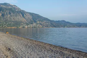 Sea front Villa - Image 3