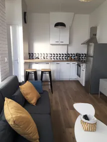 Nice renovated 2-room Timone near Hospital, university, Velodrome - Image 2