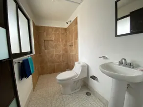 1.Suite 10 minutes from downtown, on foot, 1 block from west - Image 3