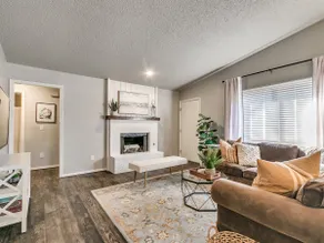 Cozy Stay in Central Edmond - Image 4