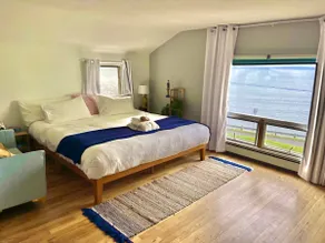 Oceanfront private studio king bed beach kids pets - Image 2