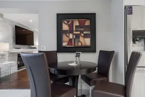 Quiet Guest Apartment & Private Entrance Toronto - Image 5
