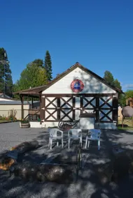 HISTORIC WAGON HOUSE NEAR CRATER LAKE NAT'L PARK - Image 2