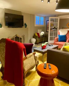 Colorful, Cozy Cherry Creek North Basement Apt - Image 2