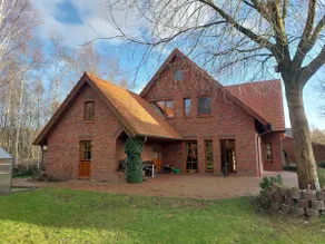 Newly furnished accommodation in a fantastic location - Image 4