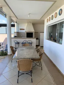 Wonderful and complete house in Escarpas do Lago - Image 2