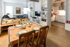 Apt. 1 Old Town Apartment with Garden - 24h Check-In - Image 2
