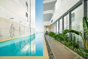 Family Ocean View for 4 pax, Central, Pool & Gym - Image 3