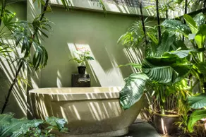 Villa de 1 lit de style tropical avec piscine et enveloppe autour de Lotus Pond et transfert gratuit - Image 4