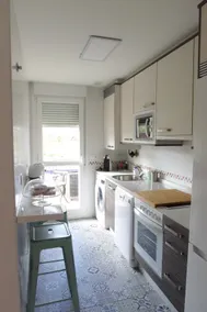 NEW Downtown Cozy Apartment. ★ Parking + Wifi ★ - Image 5