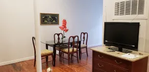 Art/Museum District @ Apt 201 - Image 5