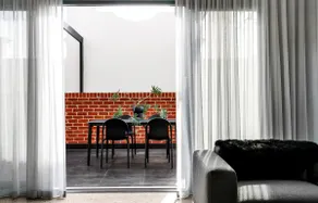 Award Winning Design Luxury Boutique Apartment - Image 4
