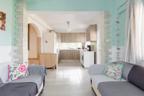Beachfront family house in Chalkidiki - Image 4