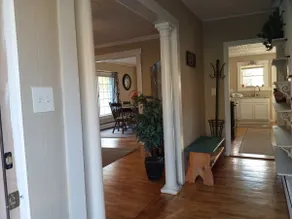 Spacious Bright Home in the heart of Newport - Image 3