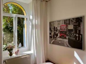 Comfortable stay in a historic house - Image 3
