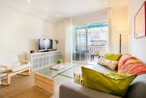 Bernia Apartment - Image 2