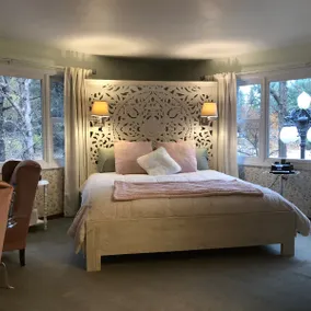 Beautiful 6 bedroom Home in the City - Image 2