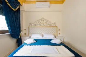 Arvanitidis Suites Vintage central luxury suite - Image 2