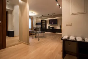 Old Riga Galleria Apartment - Image 5