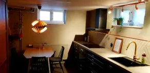 Basement apartment with free parking near the city - Image 2