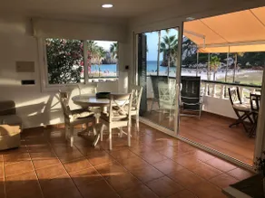 Beachfront, ocean view, just a step from the sand - Image 5
