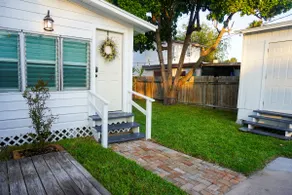Jefferson House B - Brownsville Historic District - Image 3