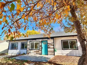 Modern & Bright Open Concept Ranch Home by DU! - Image 2