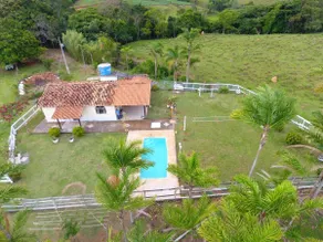 Vale do Palmito Farm/Capitólio, Minas Gerais - Image 2