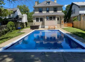 Main Street Oasis - Pool & Hot Tub Sleeps 8 - Image 2