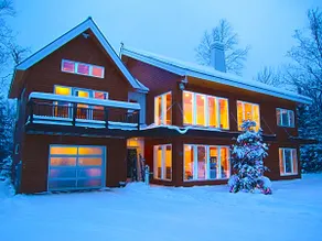 Hemlock House - Image 4