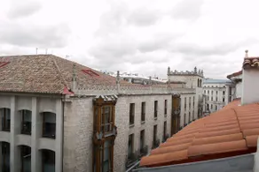 Penthouse on Santander Street - Image 2