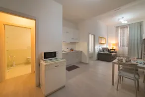 Cangrande 2 | Retreat in the heart of Piazza Bra - Image 4